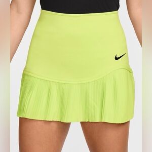 Nike Advantage Women’s Dri-FIT Tennis Skirt